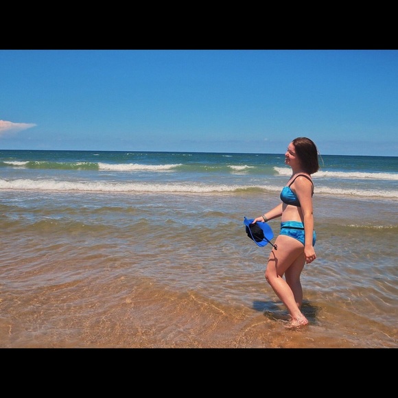 Meet your Posher, Sabrina - Picture 1 of 1